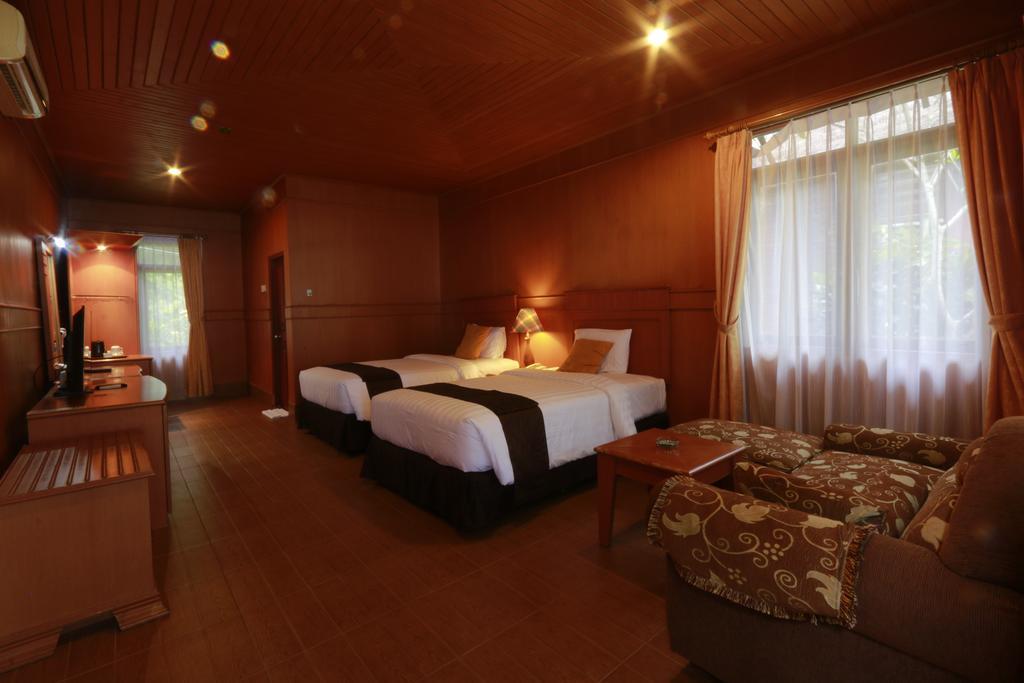 Bintan Agro Beach Resort & Spa Teluk Bakau Phòng bức ảnh